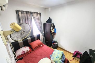 Pangsapuri Kristal (Crystal Tower), Taman Bukit Indah