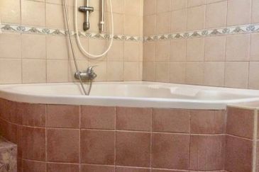 SEMI D JALAN KELAWAI GEORGETOWN