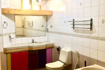 SEMI D JALAN KELAWAI GEORGETOWN