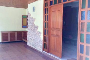 SEMI D JALAN KELAWAI GEORGETOWN