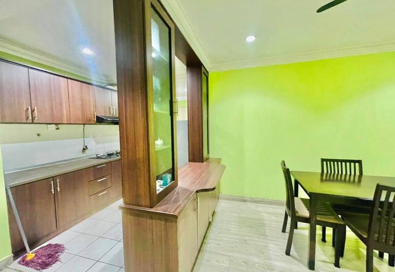 Putra Villa Kondominium