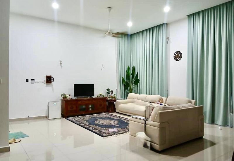 Broadleaf Residences, Hometree