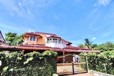 CORNER LOT BUNGALOW SHAH ALAM SELANGOR 