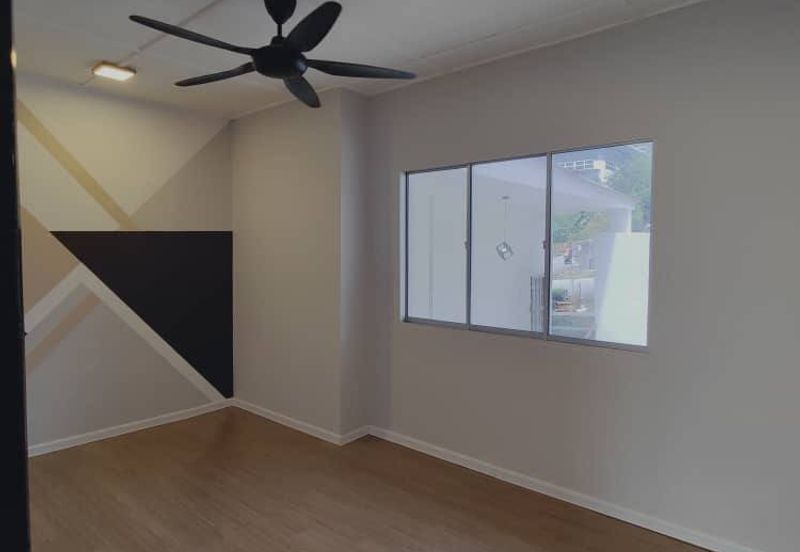 Taman Bukit Anggerik