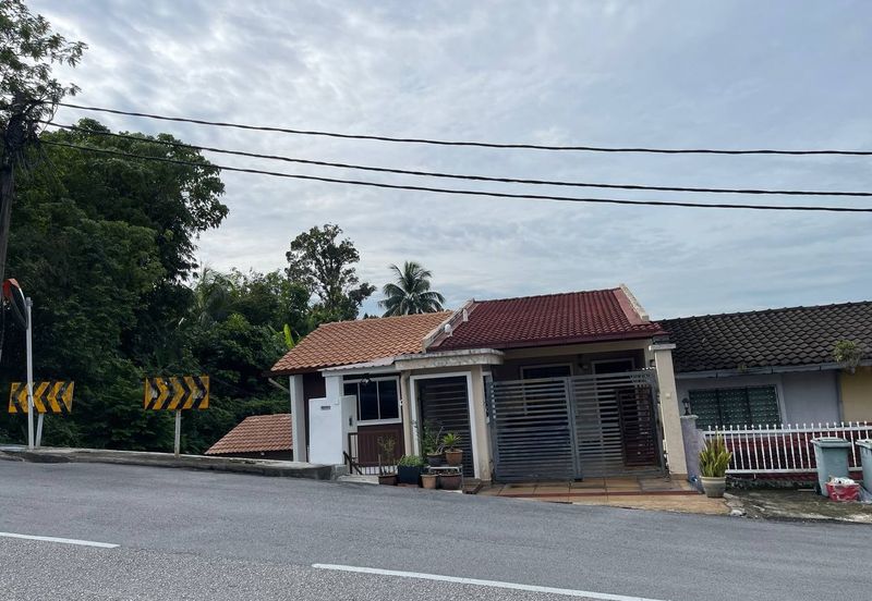 Taman Bukit Anggerik