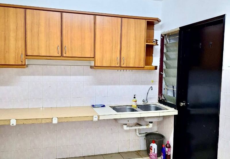 Idaman Sutera Condominium