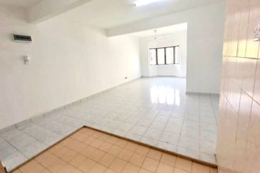 Pangsapuri Mutiara Subang