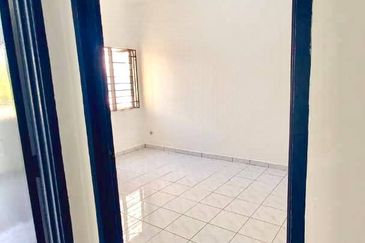 Pangsapuri Mutiara Subang