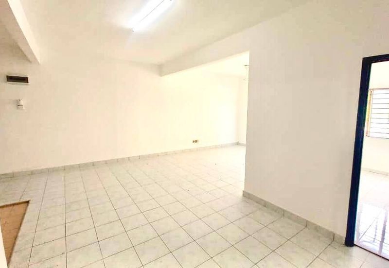 Pangsapuri Mutiara Subang