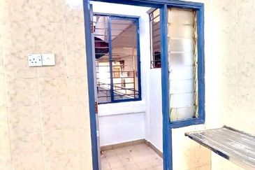 Pangsapuri Mutiara Subang