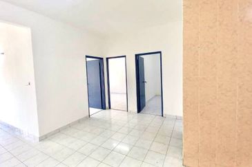 Pangsapuri Mutiara Subang