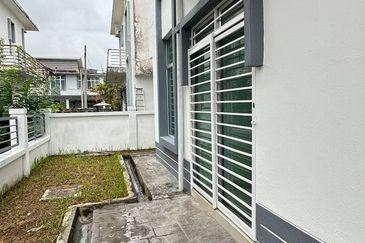 Jalan SP 10 @ Bandar Saujana Putra