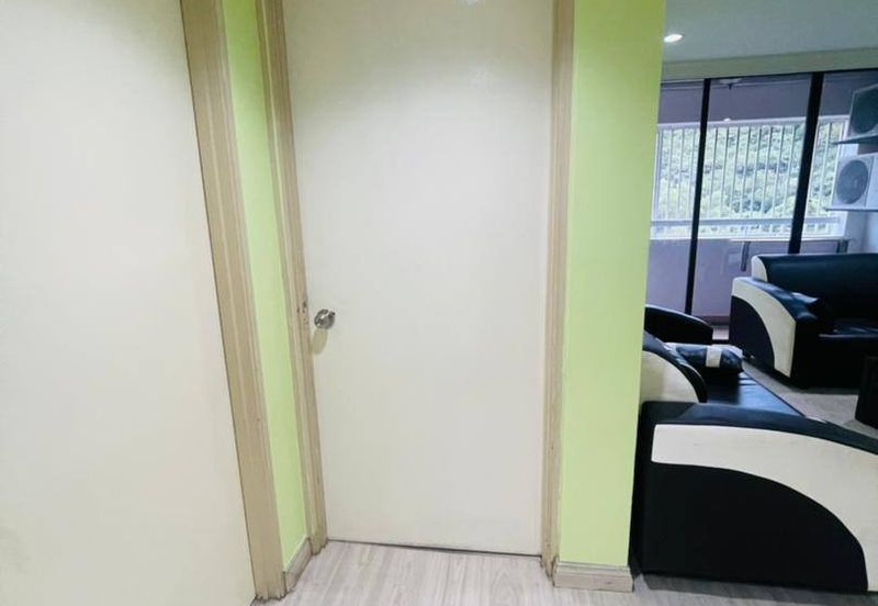 PUTRA VILLA CONDO TAMAN MELATI SETAPAK KL