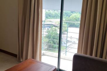 10 Semantan Suites (Sematan Avenue)