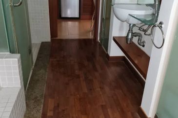 10 Semantan Suites (Sematan Avenue)