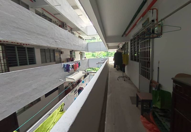 TAMAN FREE SCHOOL APARTMENT , GREENLANE PENANG 