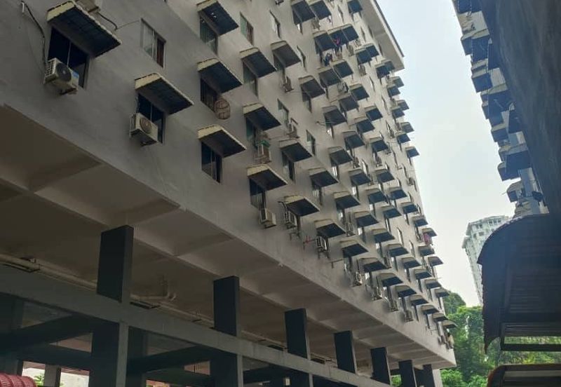 TAMAN FREE SCHOOL APARTMENT , GREENLANE PENANG 