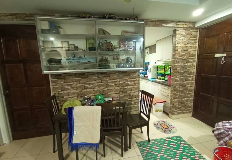 TAMAN FREE SCHOOL APARTMENT , GREENLANE PENANG 