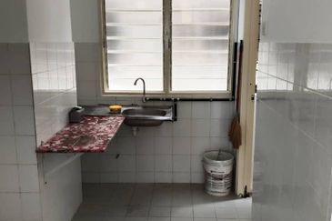 Ferringhi Mutiara Apartment