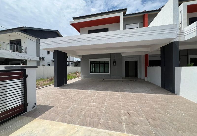 TAMAN PELANGI INDAH, SITIAWAN