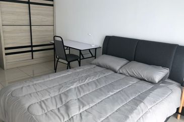 Queens Residences Q2