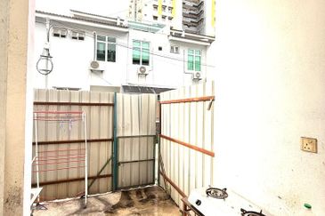 ENDLOT Terrace Sungai Nibong , Penang 