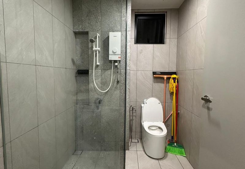 Emerald 9 Condominium