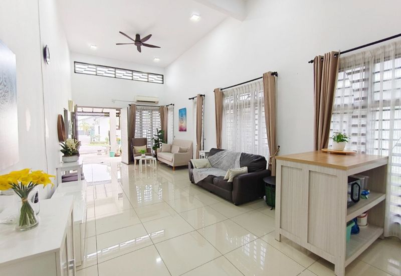 Taman Nakhoda, Jalan Bahtera