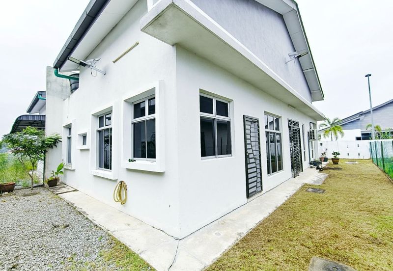 Taman Nakhoda, Jalan Bahtera