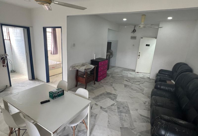 Apartment Daisy, Taman Subang Perdana