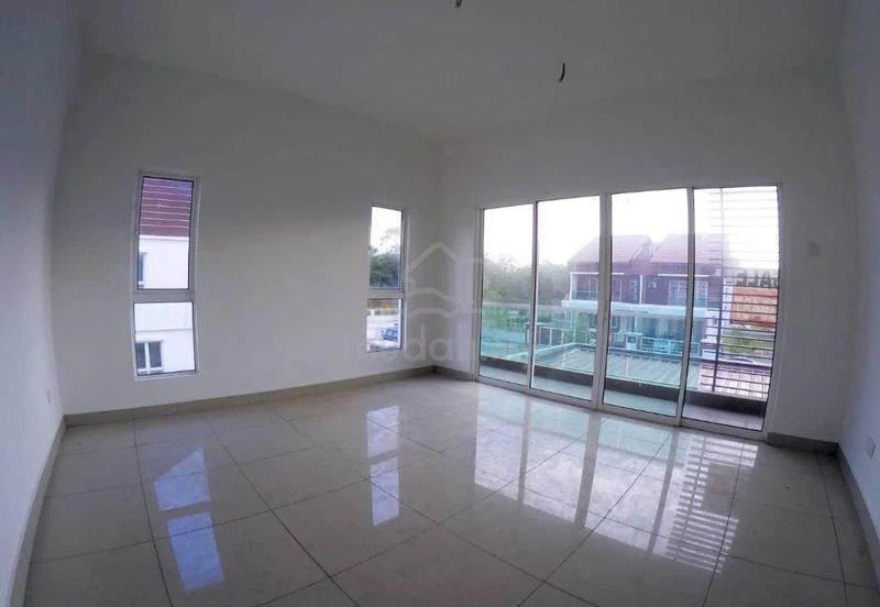 Taman jenderam Damai *