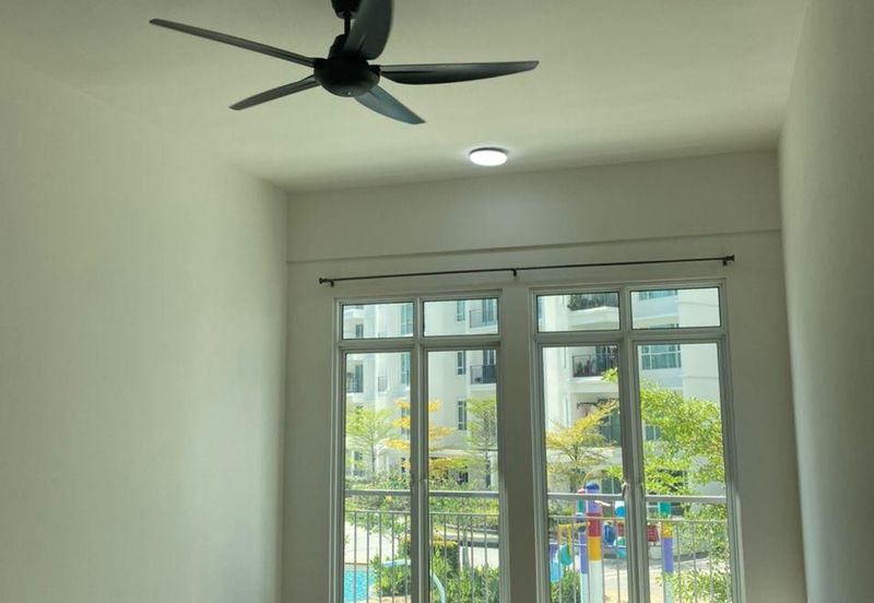 Summerton Condominium