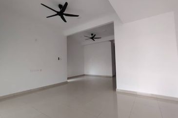 2 Storey Lake view West Kepala Batas Penang