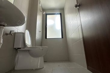 2 Storey Lake view West Kepala Batas Penang