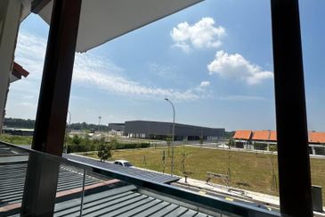 2 Storey Lake view West Kepala Batas Penang