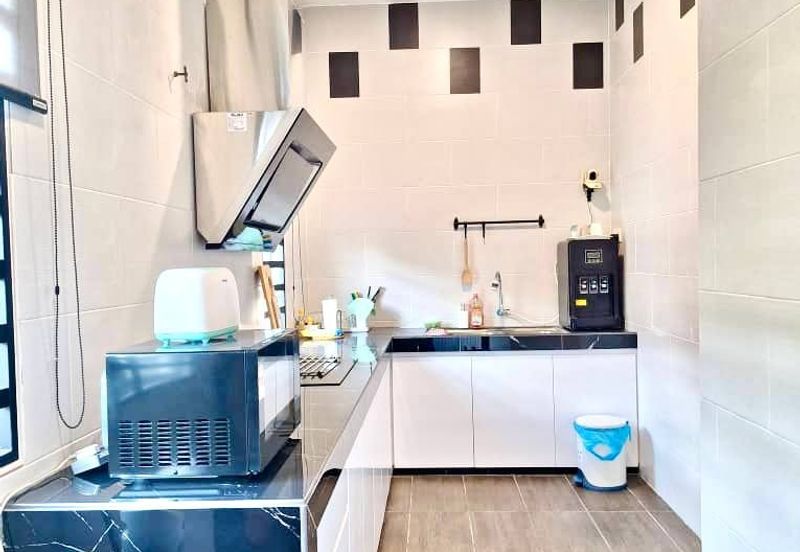 2.5 STOREY TERRACE HOUSE  TASEK AVENUE RESIDENCE , IPOH , PERAK