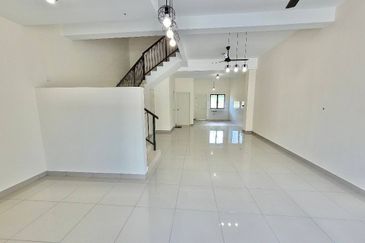 FREEHOLD 2 Storey Monet Springtime, Sunsuria City, Kota Warisan, Sepang FOR SALE 