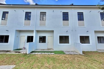 FREEHOLD 2 Storey Monet Springtime, Sunsuria City, Kota Warisan, Sepang FOR SALE 