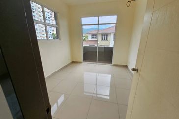 FREEHOLD Jalil Damai Apartment Bukit Jalil Kuala Lumpur FOR SALE