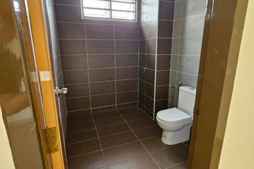 FREEHOLD Jalil Damai Apartment Bukit Jalil Kuala Lumpur FOR SALE