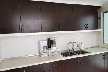 FREEHOLD Anggerik Villa 2, Kajang Selangor FOR SALE