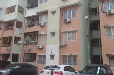 Pangsapuri Sutera Apartment (Kajang)