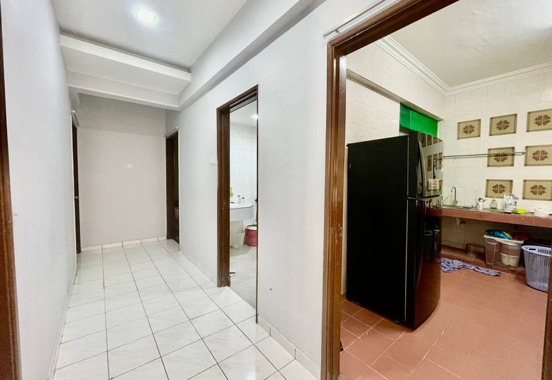 Tiara Kelana Condominium