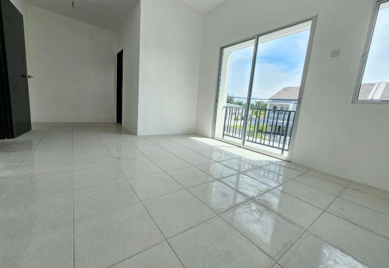 DESA PENGKALAN BERSATU