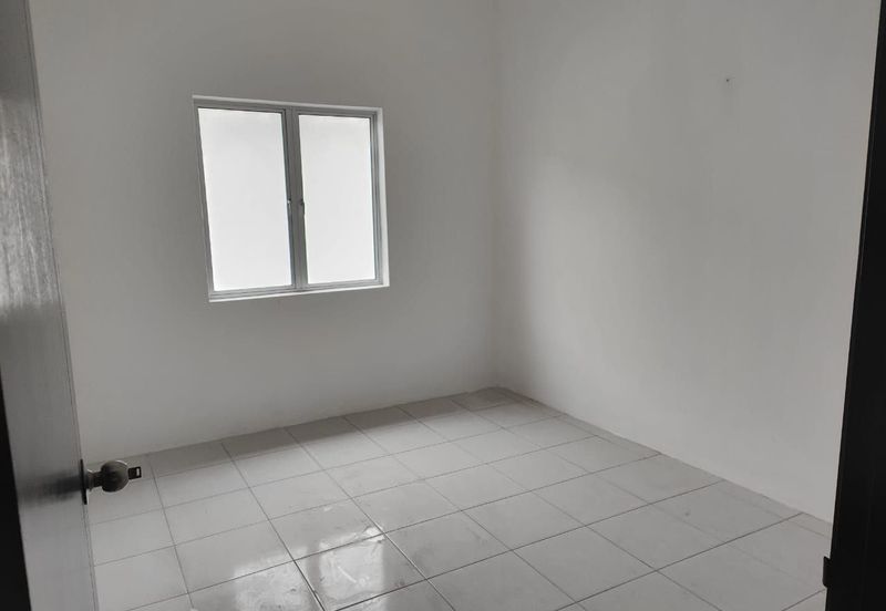 DESA PENGKALAN BERSATU