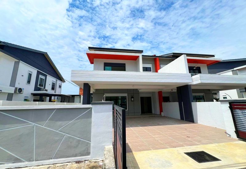 TAMAN PELANGI INDAH, SITIAWAN