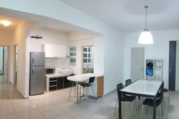 The Zest @ Kinrara 9