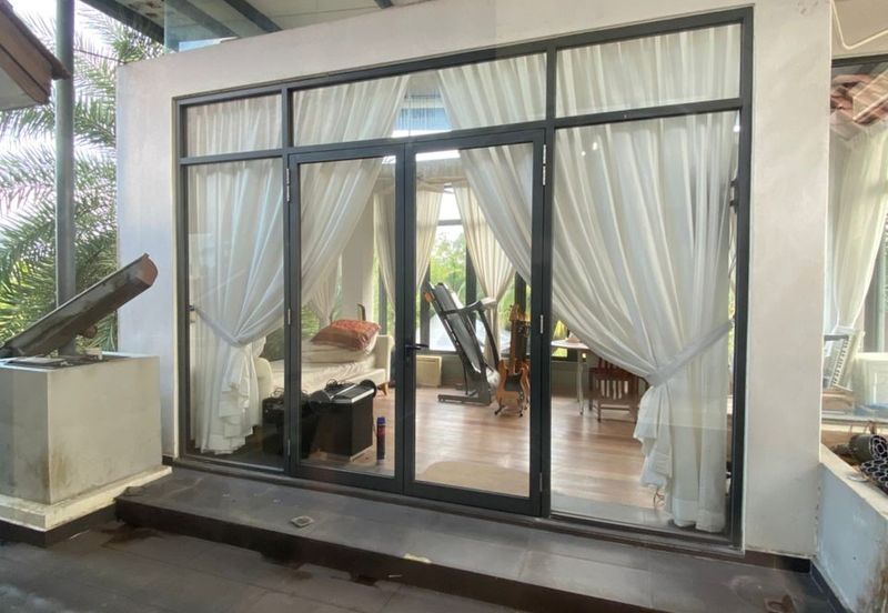 Jalan Tiang Seri U8/73A