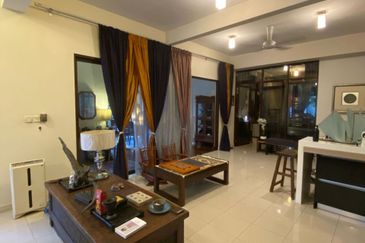 Jalan Tiang Seri U8/73A