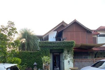 Jalan Tiang Seri U8/73A